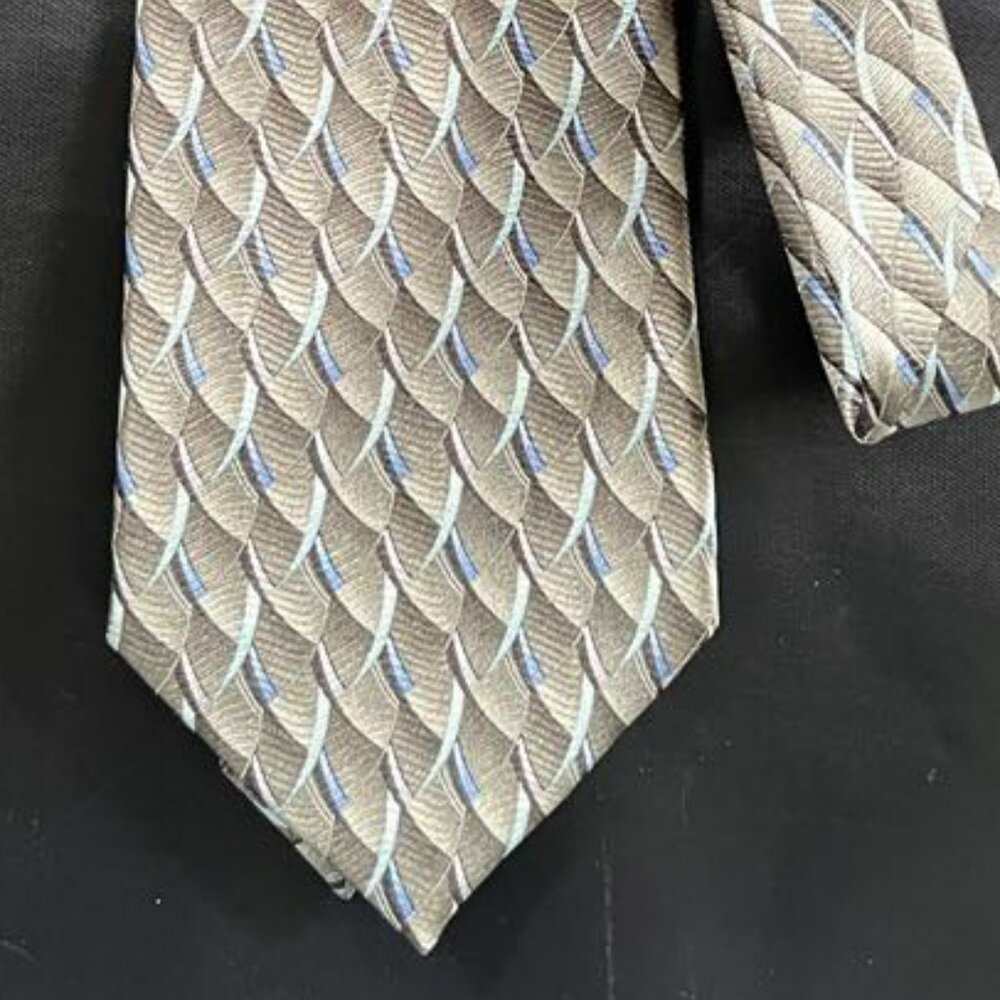 Men’s Crazy Horse 100% Silk Tie – Green, Cream & Blue Geometric Design